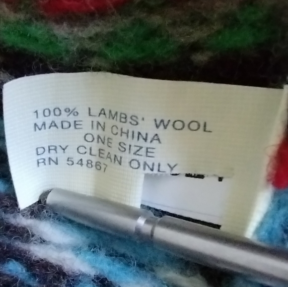 100% Lambs Wool Hat Beanie Fair Isle ABERCROMBIE Red - Picture 8 of 11